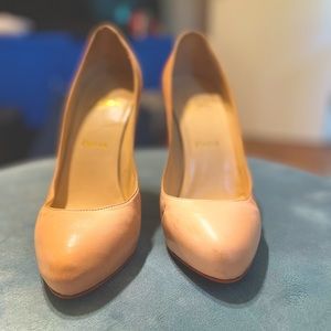 Christian Louboutin ⭐️ Nude Platform Heels